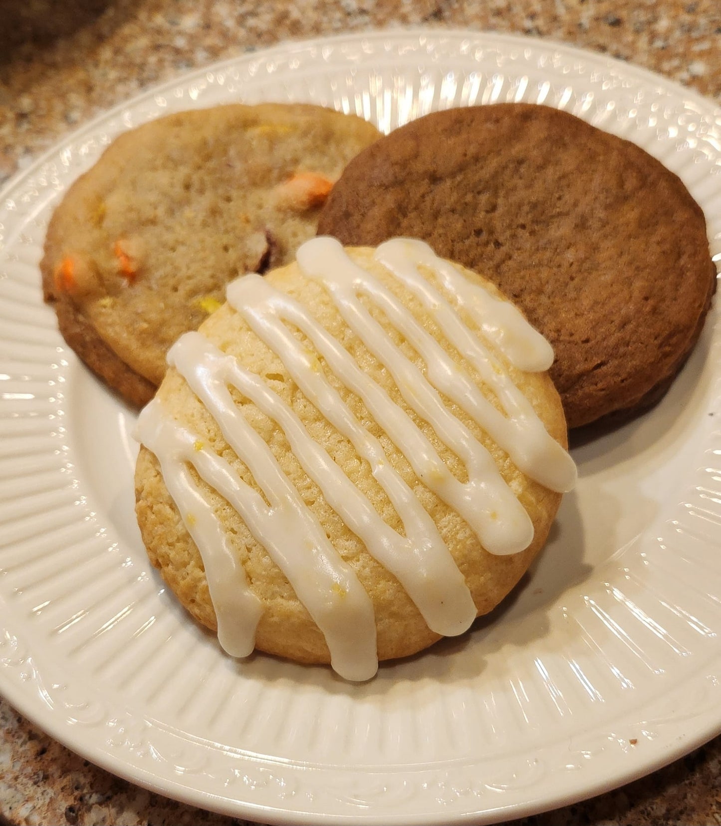 Ginger Spice Cookies 2 OZ Each - Dusty's Country Store