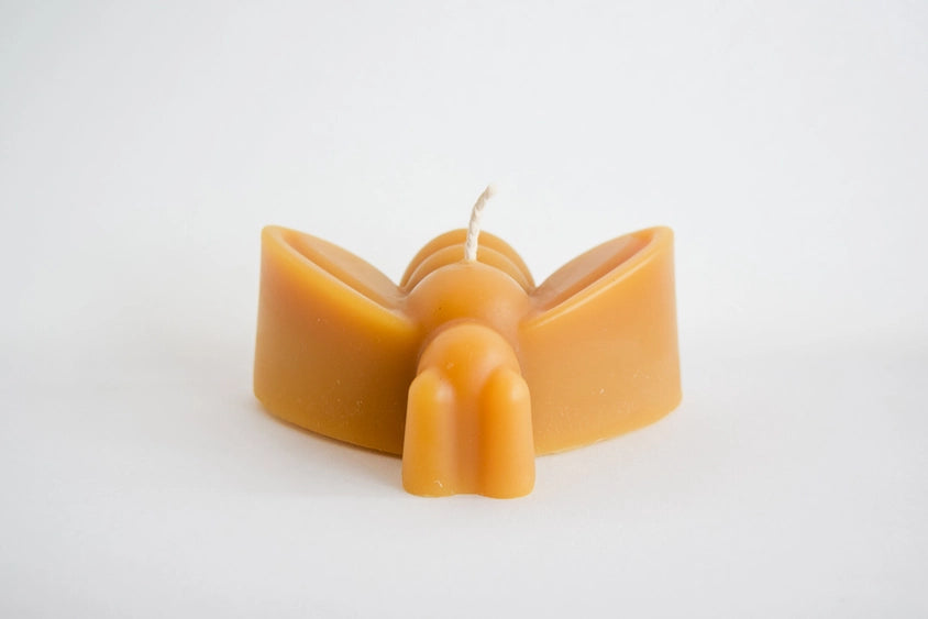 Beeswax Honeybee Candle - Dusty's Country Store